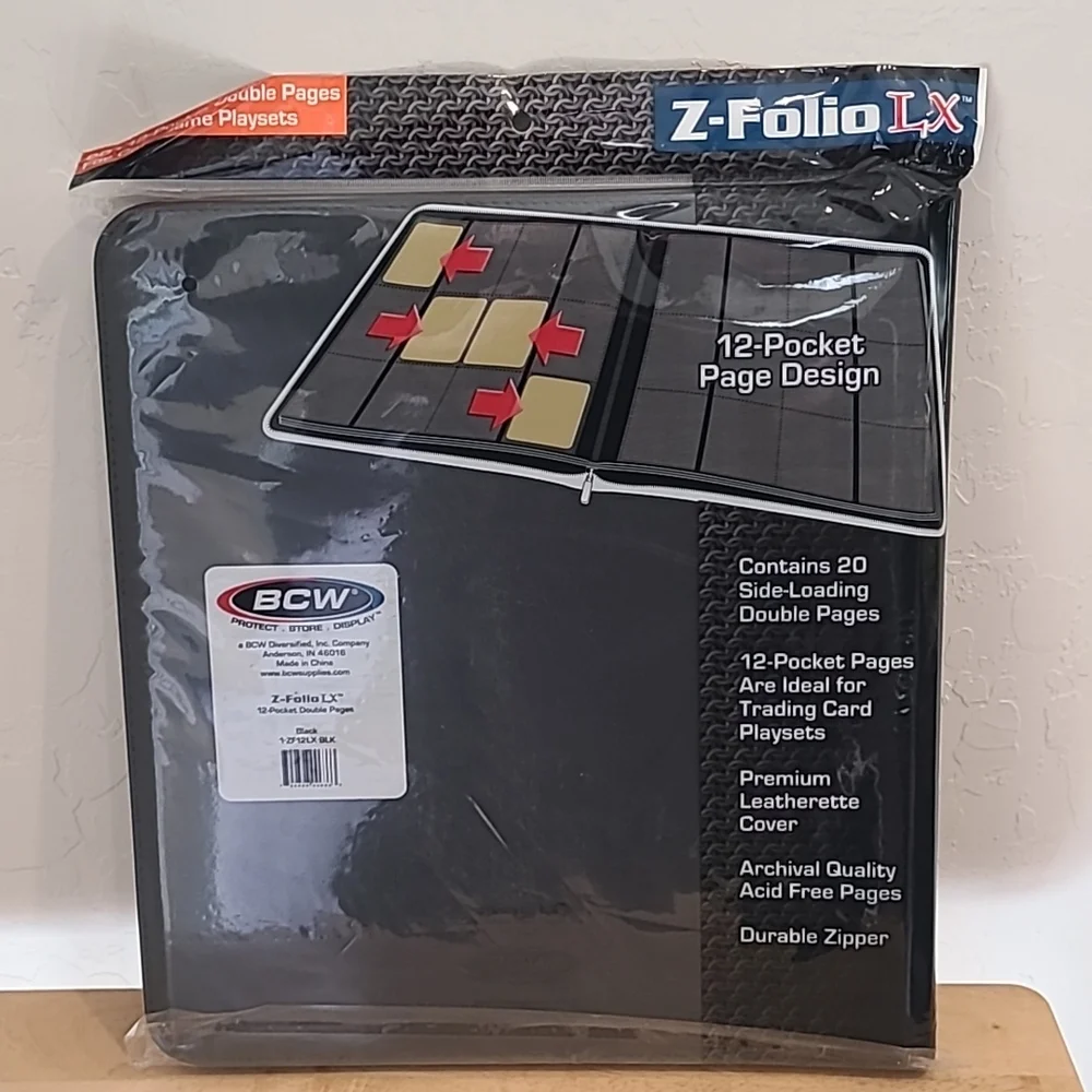 LARGE ZIPPER PORTFOLIO BCW GAMING Z-FOLIO 12-POCKET LX ALBUM, HOLDS 480 CARDS